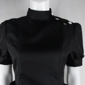 Sexy Nurse Cosplay Costume - Black White Slim Kitagawa Marin / Kuroe Shizuku Uniform with Hat, Gloves & Stockings 4